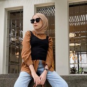 6 Inspirasi Outfit Bumil ala Amelia Elle, Tetap Stylish dengan Baby Bump!