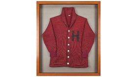 Sweater Harvard John F. Kennedy Dilelang Rp1,2 M