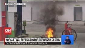 VIDEO: Korsleting, Sepeda Motor Terbakar di SPBU
