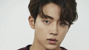 img-title Korban Baru Bullying Muncul Lagi, Nam Joo Hyuk Disebut Suka Memalak Kuota