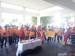 Heboh Anggota DPRD Bantul Sebut Pemakaman Corona Seperti Mengubur Anjing