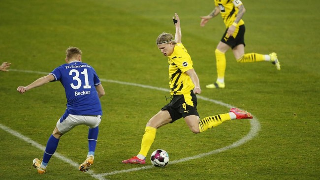 Sejumlah gol indah tercipta di liga-liga Eropa pekan ini, termasuk gol tendangan voli Erling Haaland saat Dortmund mengalahkan Schalke di Bundesliga.