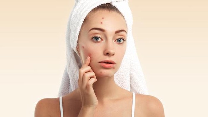 Rekomendasi Skincare dengan Bahan Tea Tree untuk Atasi Jerawat