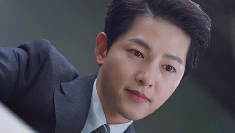 Song Joong Ki dalam drama Korea Vincenzo Song Joong Ki dalam drama Korea Vincenzo