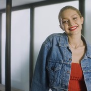 Yuk, Intip Produk Skincare Gigi Hadid Setelah Hamil