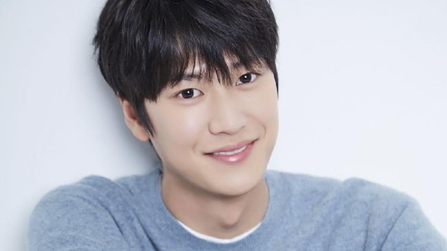Na In-woo bercerita mulai dari caranya menunjukkan rasa cinta, takdir Byeong-in di Mr. Queen, hingga 'dirinya' yang sesungguhnya.