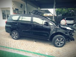 Miliarder Baru Tuban Belum Lancar Nyetir, 15 Innova-Rush Kecelakaan, Kini Masuk Bengkel