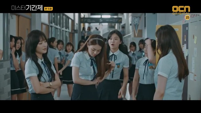 Bikin Penonton Geleng-geleng, Deretan Drama Korea Ini Punya Plot Twist yang Gak Terduga!