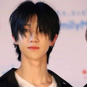 Sedang Trend, 10 K-Pop Idol Ini Tampil Kece dengan Gaya Rambut Mullet!