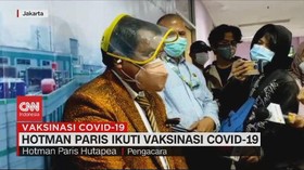 VIDEO: Hotman Paris Ikuti Vaksinasi Covid-19
