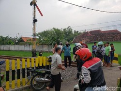 Karyawan Koperasi di Probolinggo Tewas Tertabrak Kereta