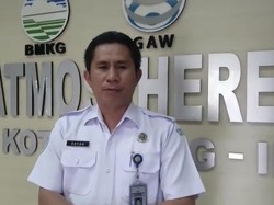 Kebakaran Lahan Gambut Belum Padam, Kualitas Udara di Sumbar Menurun