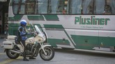 FOTO: Deportasi Ribuan Warga Myanmar dari Malaysia Ditunda Pengadilan Malaysia memerintahkan menunda sementara rencana untuk mendeportasi 1.200 penduduk Myanmar.