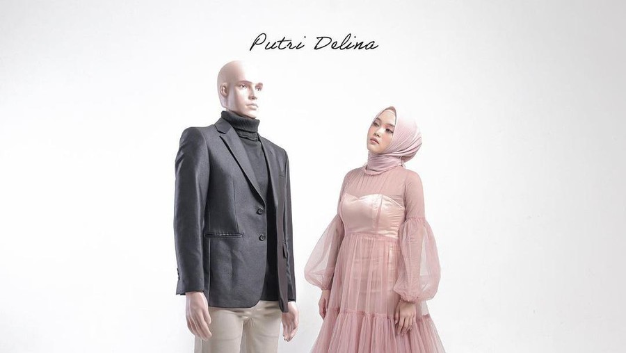 Putri Delina