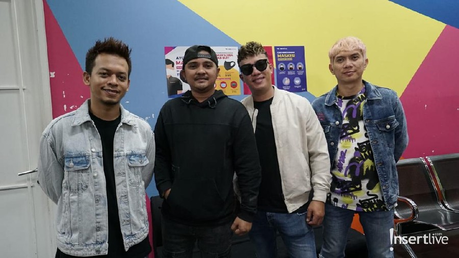 Repvblik Tegaskan Ruri Tidak Digantikan oleh Charly Van Houten