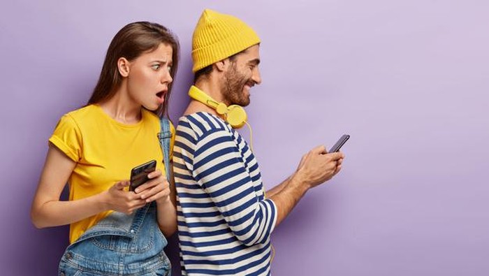 Rumah Tangga Bebas dari Orang Ketiga, 4 Tips Ini Perlu Kamu Lakukan