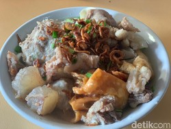 Banjir Tetelan! 5 Bakso Enak dengan Tetelan Melimpah Ini Auto Bikin Ngiler
