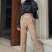 5 Outfit Hijab dengan Celana High Waist, Bikin Penampilan Kece dan Swag