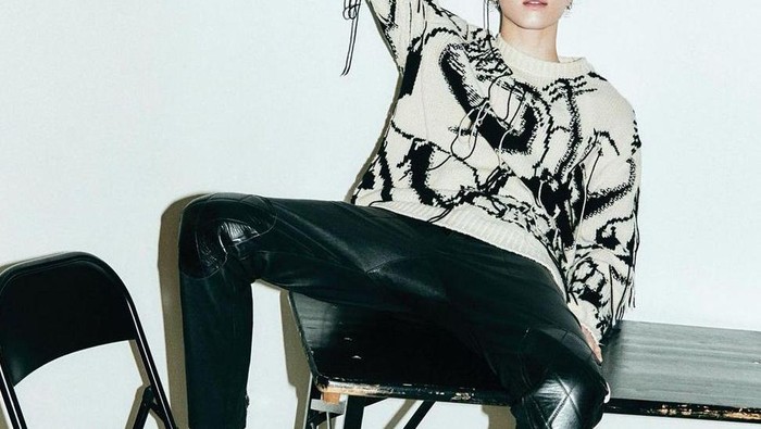 Aksesoris Harga Fantastis Milik Yugyeom 'GOT7', Ada Gelang dari Cha Eun Woo CS!