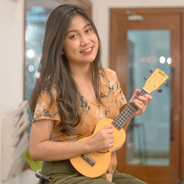 Lirik Lagu Amin Kita Beda - Awdella