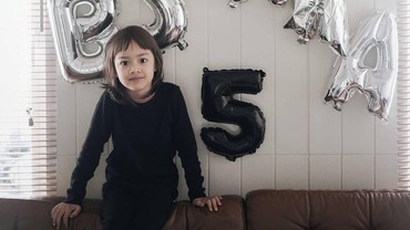 img-title Bjorka Ultah ke-5, Ini Kejutan Lucu Ringgo Agus dan Sabai Morscheck