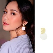 Deretan Aksesoris Nagita Slavina yang Harganya Terjangkau