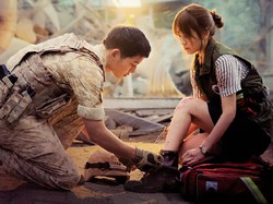 Ikonik! 5 Aktris yang Pernah Adu Akting dengan Song Joong Ki