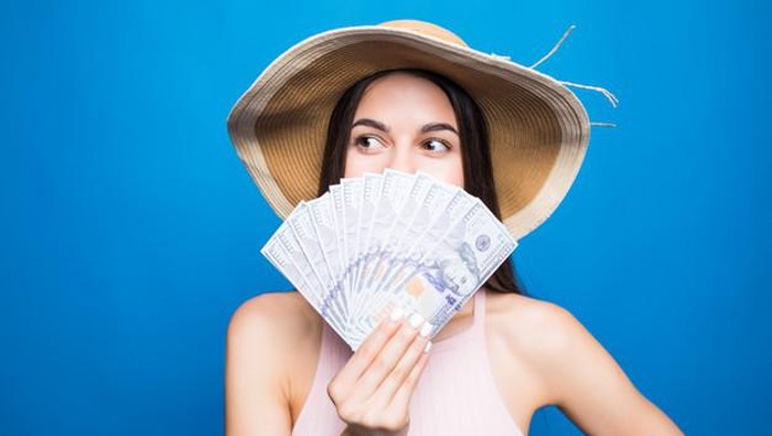 Biar Bisa YOLO Sekaligus Hidup Nyaman Saat Tua, Coba Terapkan Ini! Biar Bisa YOLO Sekaligus Hidup Nyaman Saat Tua, Coba Terapkan Ini!