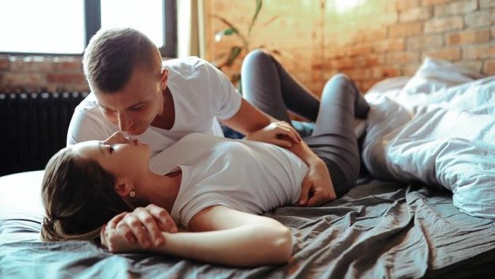 Mengapa Wanita Sulit Mencapai Orgasme? Oh Faktanya...