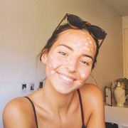 Biar Jerawat Terangkat, Begini 5 Cara Pakai Acne Patch yang Benar