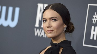 Selamat! Mandy Moore Lahirkan Anak Pertama
