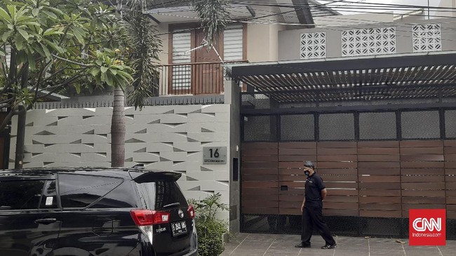 KPK menyebut sejauh ini tidak ditemukan dokumen atau barang yang berkaitan dengan perkara korupsi bansos dalam penggeledahan di kediaman kader PDIP Ihsan Yunus.