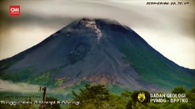 VIDEO: Gunung Merapi Kembali Luncurkan Awan Panas