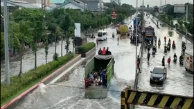 VIDEO: Kala Banjir Kembali Rendam Kota Semarang