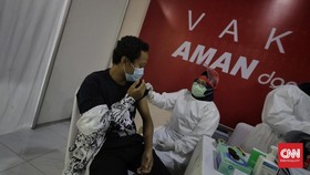 PPI Dunia Minta Jokowi Vaksinasi Pelajar di Luar Negeri