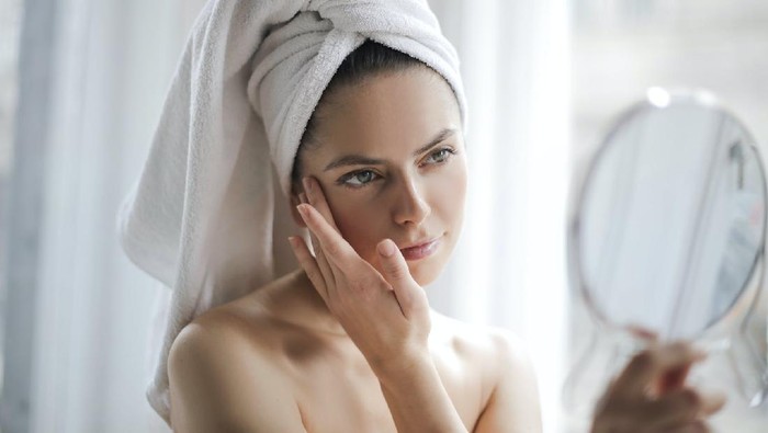 7 Makanan Ini Harus Dihindari Kalau Kamu Bermasalah dengan Jerawat