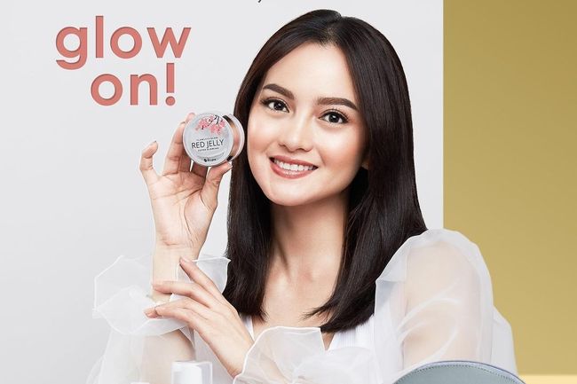 8 Rekomendasi Produk MS Glow untuk Mencerahkan Kulit