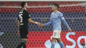 Gladbach vs Man City: Aksi Gila Cancelo Repotkan Tuan Rumah