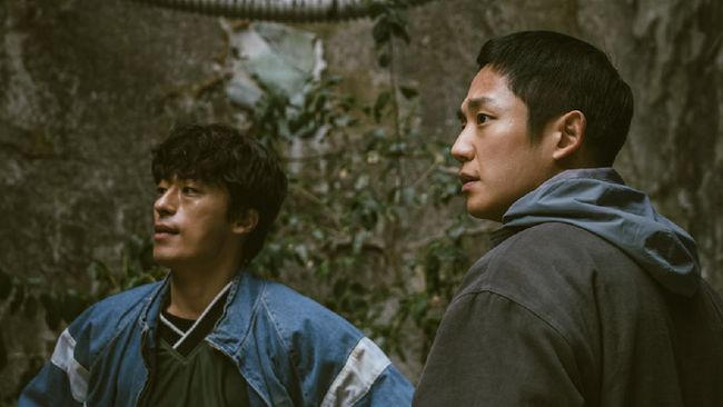 Drama Korea D.P. membuat perusahaan yang menjalankan waralaba toko kelontong 7-Eleven tersinggung.