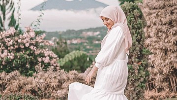 USULAN NAMA BAYI DARI NETIZEN UNTUK ZASKIA SUNGKAR