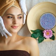 Mau Kulit Awet Muda? Cobain Facial Massage dengan 7 Krim Ini