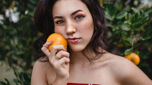 6 Mitos Vitamin C pada Skincare yang Sebaiknya Gak Kamu Percaya