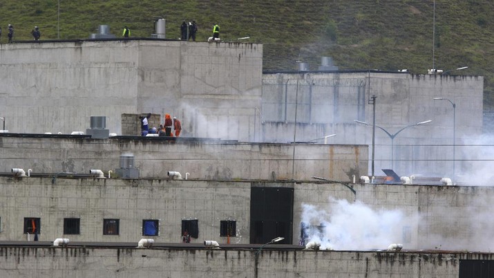 Kerusuhan di penjara Ekuador. (AP/Marcelo Suquilanda)