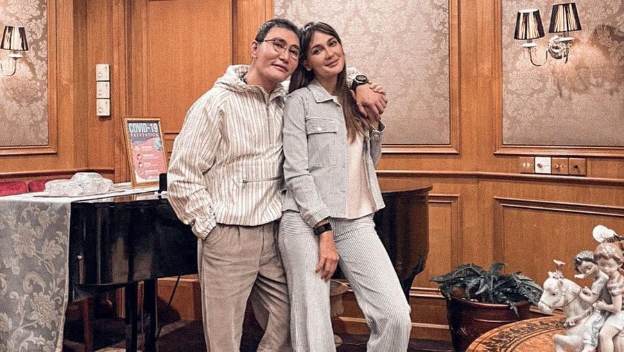 Luna Maya dan Otis Hahijary