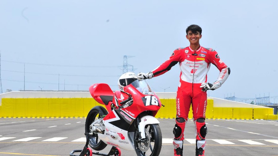 Astra Honda Racing Team (AHRT) kembali berkiprah di ajang CEV Moto3 Junior Championship. Mario Suryo Aji kembali diandalkan AHRT.