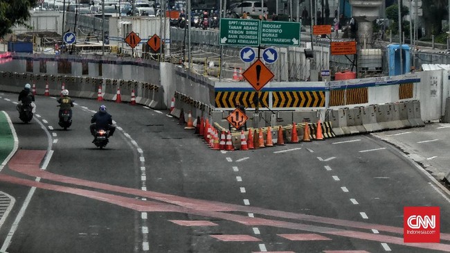 FOTO: Pembangunan MRT Fase 2A Mulai Dikebut
