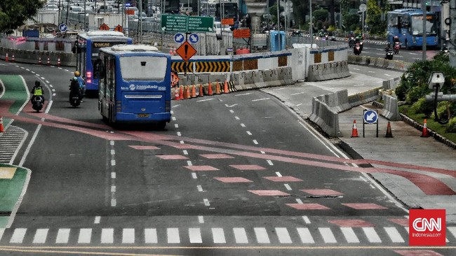 Dishub DKI menerapkan rekayasa lalin di Jalan Gajah Mada dan Hayam Buruk imbas proyek MRT Fase 2 yang dimulai 18 Agustus-14 Oktober.