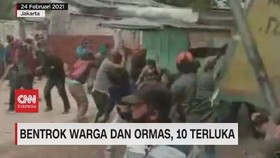 VIDEO: Bentrok Warga dan Ormas, 10 Terluka