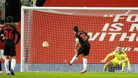 Kapten Sociedad Tiru Penalti Bruno Fernandes Tapi Gagal