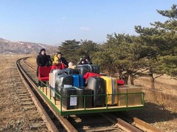 Diplomat Rusia Pulang dari Korea Utara dengan Kereta Troli